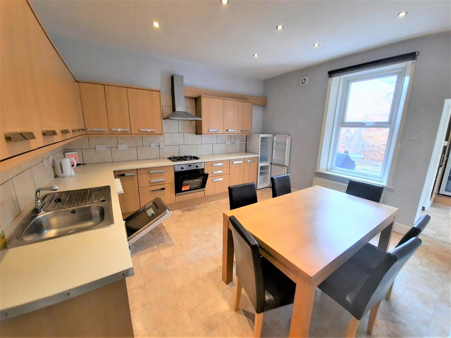 WANDSWORTH ROAD HEATON photo