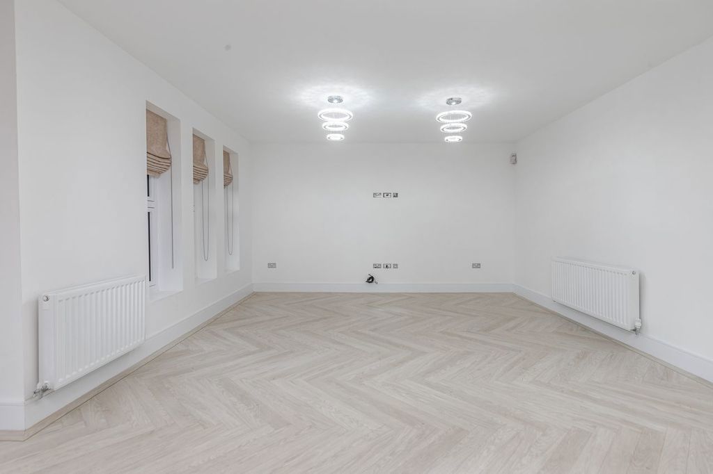 Photo of Willow Drive, Wynyard