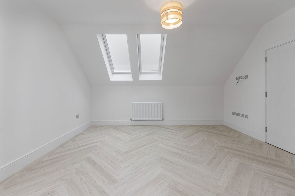 Photo of Willow Drive, Wynyard