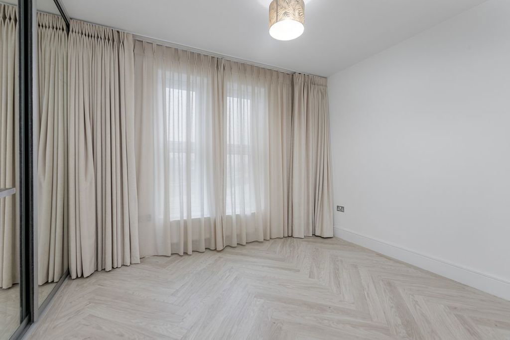 Photo of Willow Drive, Wynyard