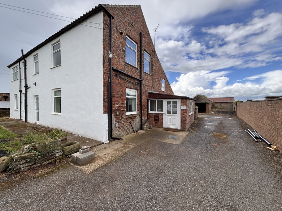 Photo of Sandhutton, Thirsk