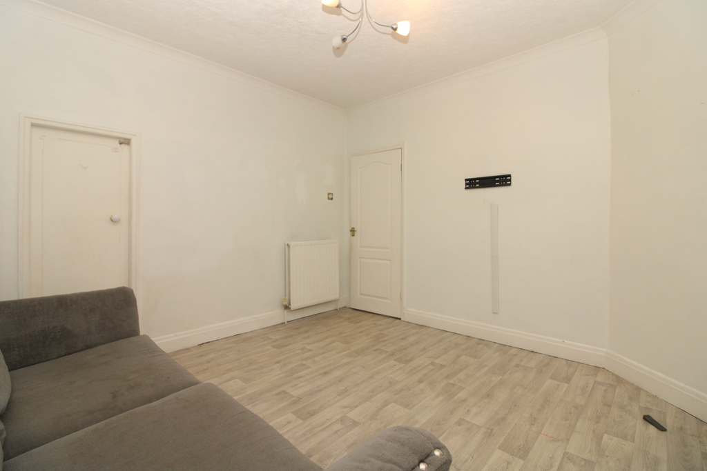 Photo of Starmer Crescent, Darlington, DL1 4DG, United Kingdom