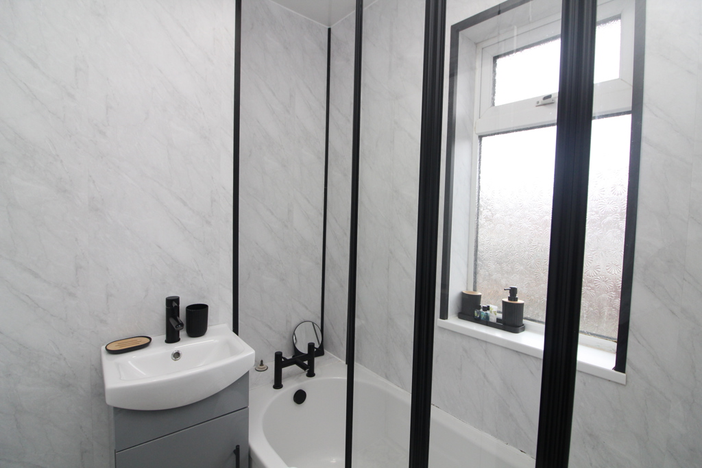 Photo of 52 Keithlands Avenue