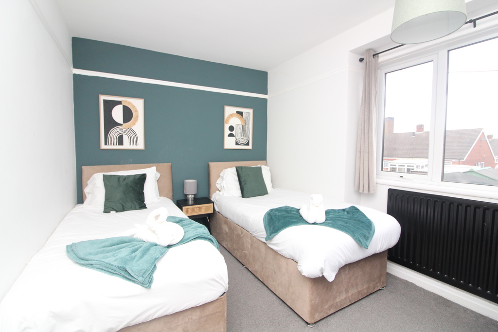 Photo of 52 Keithlands Avenue