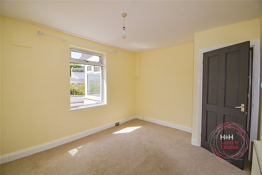 Photo of Kilmidyke Drive, Grange-over-Sands, Cumbria, LA11 7AL